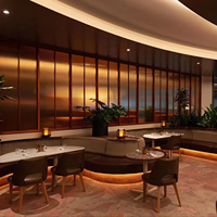 Meubles de restaurant occidental haut de gamme, canapé banquette incurvé rembourré en tissu et ensemble table et chaises