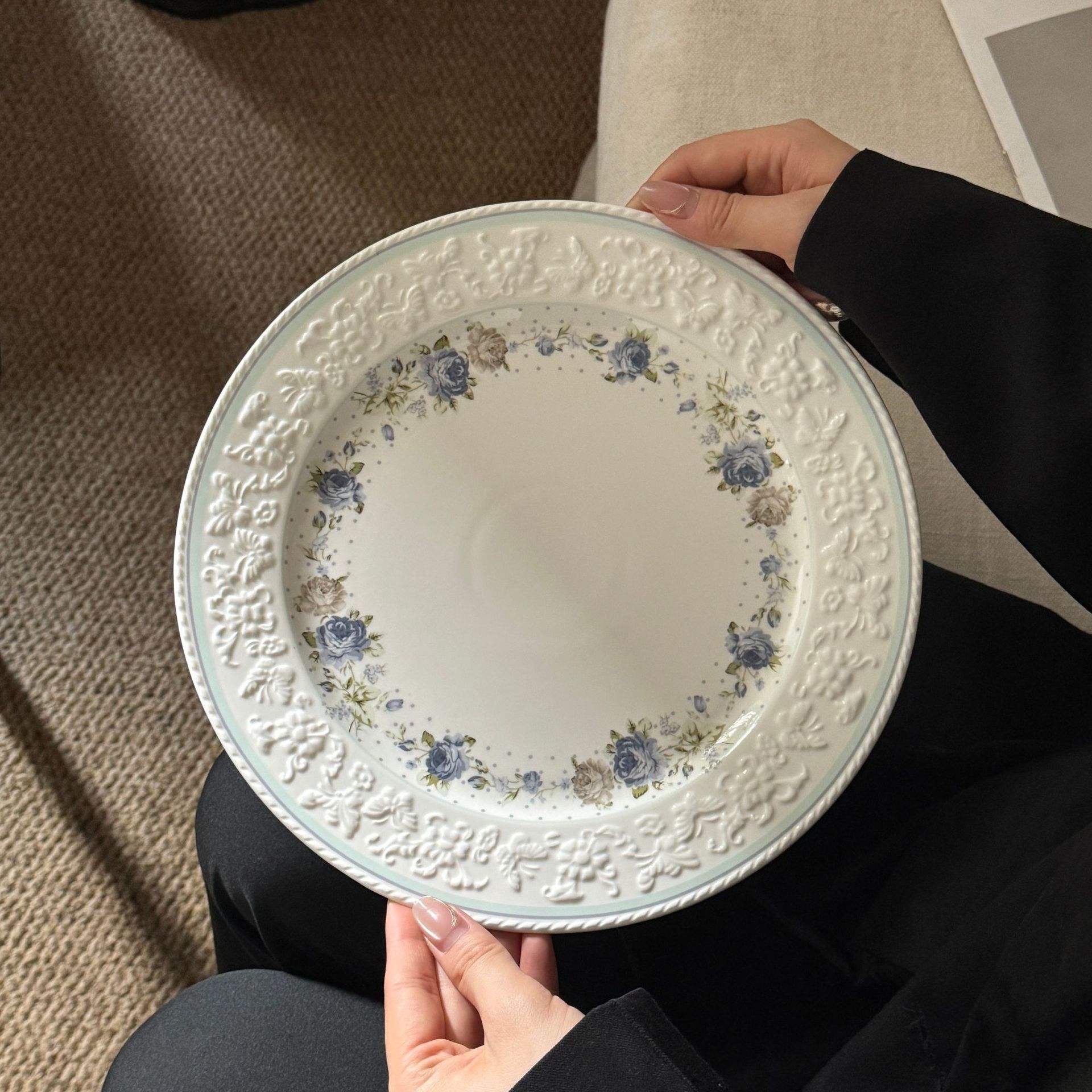 Holiday Blue Rose Estate 8-inch Edition 20.5*2