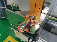 Scie à onglet numérique CNC à double tête 380V/50HZ pour profilés aluminium, machines à découper les fenêtres et les portes