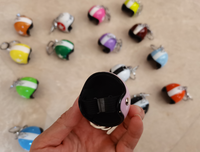 Porte-clés Mini Casque Moto Créatif Couleur Macaron en ABS, Casque de Sécurité Pentagramme pour Motard