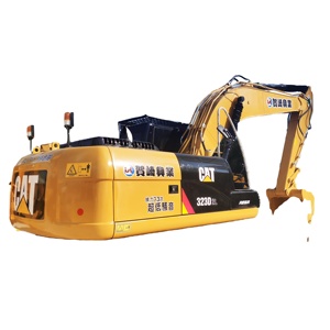 รถขุดแคตเตอร์พิลลาร์ 323 มือสอง คุณภาพสูง ใช้งานน้อย พร้อมหัวต่อแบบ Quick Coupler และหัวเจาะ  น้ำหนัก 23 ตัน พร้อมอุปกรณ์ Thumb Attachment - Product Image 1