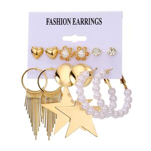 Juego de Aretes de Aro de Aleación Dorada de Estilo Retro para Mujer, Moda 2025, Diseño de Estrella de Corazón Geométrico de Moda, Joyería Chapada en Oro de 18K - Product Image 2