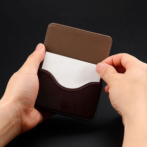 Porte-cartes de visite fin en cuir PU tressé avec fermeture magnétique, pour hommes et femmes - Product Image 6