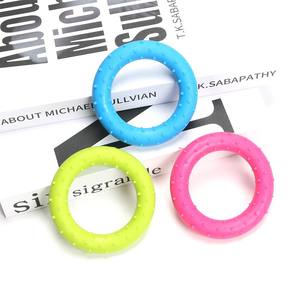 Nuevo juguete de nailon y caucho para mascotas 2024, mordedor para perros, bola elástica para molares, hueso lúdico para mascotas de TPR - Product Image 6