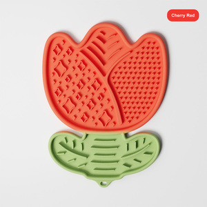 2026 Mới Mùa Xuân Tulip Hình Pet Silicone Liếm Mat Thực Phẩm Dispenser Hoa Chậm Trung Chuyển Bát Cho Mèo Con Chó Sữa Chua Chải Chuốt êm dịu - Product Image 6