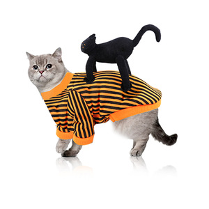 Disfraz de Halloween para mascotas con rayas naranjas y gato negro de pie para perros y gatos, atuendo suave con forma de animal. - Product Image 2