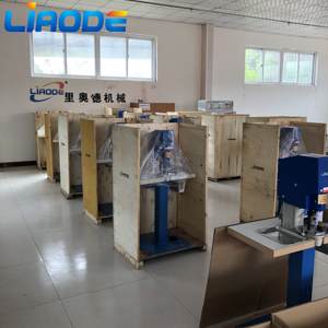 Semi-Automatische Baseball <span class=keywords><strong>Cap</strong></span> Stof Knoopbevestigingsmachine - Product Image 6