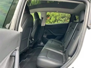 เทสลา โมเดล วาย: สร้างขึ้นเพื่อการผจญภัย ออกแบบมาเพื่อการใช้งานในชีวิตประจำวัน ความอเนกประสงค์ที่กว้างขวาง ประสิทธิภาพการใช้พลังงานไฟฟ้า - Product Image 5