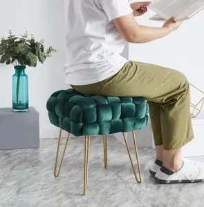 आधुनिक समकालीन वर्ग बुना असबाबवाला Livingroom मखमल तुर्क के लिए स्वर्ण धातु पैर Footrest चरणों की चौकी