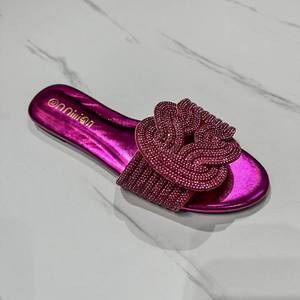 <span class=keywords><strong>Sandalias</strong></span> Planas Tipo Pantuflas de Alta Gama para Mujer para Exportación, de Moda con Punta Abierta, Plantilla Transpirable de PU para la Temporada de Primavera - Product Image 3