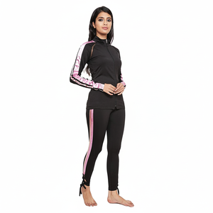 Venta al por mayor de ropa deportiva personalizada a la moda para mujer, chándal personalizado en color y diseño - Product Image 1
