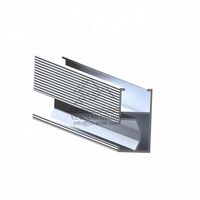 Système de rayonnage solaire CE à haut produit Rail noir Installation facile Rail de rayonnage solaire en aluminium Rail de montage solaire