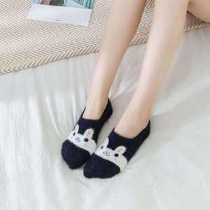 महिलाओं के मोजे महिलाओं लघु मोटी अदृश्य गर्म मोजे सर्दियों वसंत अदृश्य चप्पल कोई शो कम कट पालतू प्यारा टखने जुर्राब - Product Image 4