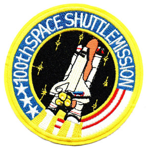 <strong>NASA</strong>-Inspired Cool Planet Rocket Heart-Shaped Eco-Friendly Iron-On Embroidered Patches DIY Garment Accessories for Clothing Bags - Product Image 2