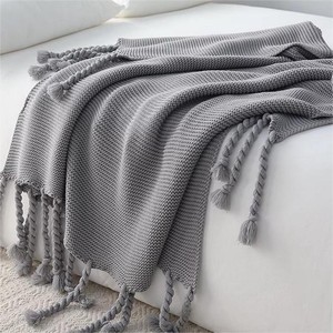 Direct Sale Manufacturer Luxury Twisted <b>Knitted</b> 100% Acrylic 150x200cm Solid Color <b>Shawl</b> Blanket All-Season Decorative - Product Image 1