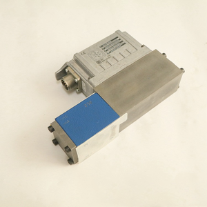 วาล์วควบคุมทิศทางแบบสัดส่วน Rexroth รุ่น 4WRPEH หมายเลข R901382318 4WRPEH6C4B12L-3X/M/24A1 - Product Image 6
