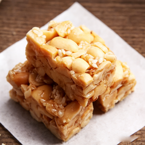 Huanglaowu - Pâtisserie Traditionnelle Festive - Cadeau du Nouvel An - Assortiment de Snacks aux Noix - Boîte Cadeau de Bonbons <span class=keywords><strong>Chinois</strong></span> pour la Famille et les Amis - Product Image 2