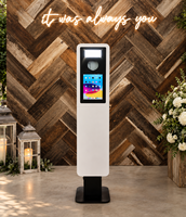 Photomaton pour iPad |   Lumière de remplissage LED |   Un incontournable pour les mariages et les fêtes