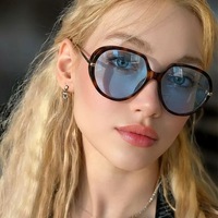 Kacamata Hitam Wanita Model Toad Retro Baru 2026 UV400, Fashion Eropa Amerika, Trendi Kelas Atas, Impor
