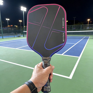 Raquette de pickleball personnalisée, matériau de composition texturé Grity, fibre de carbone, certifiée USAPA, durable pour la compétition - Product Image 1