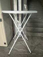 Barre ronde en plastique blanc de haute qualité de 80cm Tables de cocktail pliantes haut de gamme Banquet Party Bistro pour les événements en plein air