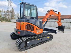Mini-excavatrice Hitachi ZX50 d'occasion, 5 tonnes |   Excavatrice sur chenilles hydraulique Hitachi ZX50U d'origine japonaise |   Bon état, à vendre - Product Image 3