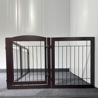 Clôture de barrière de chien en bois ou en MDF de conception OEM pour la barrière d'intérieur d'animal familier