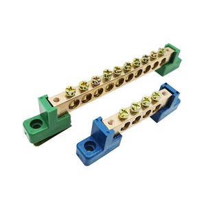 Bornier de <span class=keywords><strong>terre</strong></span> neutre 1-10 pôles fabriqué en Chine Bornes à vis en laiton <span class=keywords><strong>basse</strong></span> tension pour électricien Earth 1-10 PCB enfichable - Product Image 4