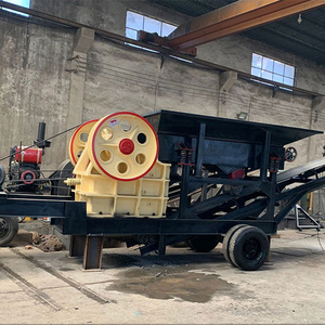 Mini concasseur à mâchoires mobile portable 150 x 250, prix compétitif, petite machine à broyer la pierre et la roche avec composants à engrenages - Product Image 4