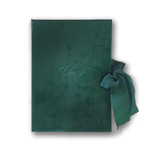 Cuaderno de Terciopelo Personalizado con Temática de Boda de Lujo, Páginas Rayadas, Libro de Votos con Cinta de Seda - Product Image 6