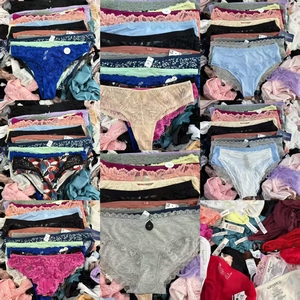 Mutandine Modelli Assortiti. Pizzo e cotone e tessuto senza cuciture. Colori e <span class=keywords><strong>taglie</strong></span> assortiti. MOQ 120 pezzi. Fornitura a lungo termine e aggiornamento continuo. - Product Image 2