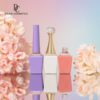 Bouteille de vernis à ongles de gel de marque privée personnalisée forme unique bouteille de vernis à ongles transparent 13ml emballage cosmétique rose