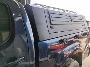 Pliage manuel | Boulonnage direct | Acier antirouille | pour pick-up PLUTUS Convient au couvercle de camion à 3 portes de la <span class=keywords><strong>série</strong></span> N1/N2/N3 - Product Image 5