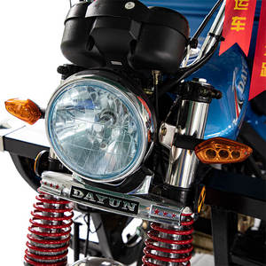 Moto à trois roues de qualité fiable avec un grand réservoir de carburant et une longue autonomie de transport - Product Image 6