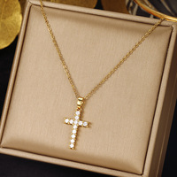 Collier de luxe en acier inoxydable étanche avec pendentif chrétien en pierres précieuses, plaqué or 18 carats, pendentif croix diamant
