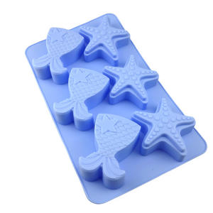 <span class=keywords><strong>Molde</strong></span> <span class=keywords><strong>de</strong></span> Silicona HY <span class=keywords><strong>de</strong></span> 6 Cavidades con Forma <span class=keywords><strong>de</strong></span> <span class=keywords><strong>Cola</strong></span> <span class=keywords><strong>de</strong></span> <span class=keywords><strong>Sirena</strong></span> y Estrella <span class=keywords><strong>de</strong></span> Mar para Hacer Pasteles, Bombas <span class=keywords><strong>de</strong></span> Baño, Chocolate, Jabón y Velas - Product Image 2