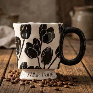 Tasse à café en porcelaine sur pied, style européen vintage, motif tulipe, pour couple, cadeau souvenir, résistante aux hautes températures - Product Image 5