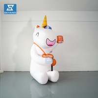 Personnage de dessin animé gonflable de cheval de licorne, sculpture de dessin animé de personnage animal sculpture gonflable en peluche