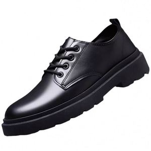 Chaussures en cuir de luxe haut de gamme pour hommes, à bout carré, à lacets, antidérapantes, légères et respirantes, pour le bureau et la carrière, été 2025 - Product Image 2
