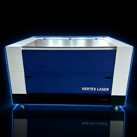 Plateforme élévatrice à pas de broche électrique pour axe Z, avec système d'exploitation Ruida, laser fibre JPT 800W et tube Yongli H6, modèle 1390 800W