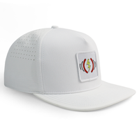 Casquette à visière plate 5 panneaux HS46 OEM personnalisée en PVC, imperméable, découpée au laser, respirante, pour sports de plein air, kayak et randonnée