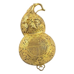 Passoire à thé créative en laiton en forme de gourde avec chaîne, surface polie, pour la préparation du thé à usage domestique - Product Image 4
