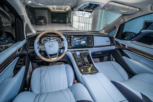 Trône de cristal ensoleillé 2.0Plus siège de voiture de luxe personnalisé <span class=keywords><strong>VIP</strong></span> inclinable sièges de capitaine pour Kia Carnival - Product Image 5