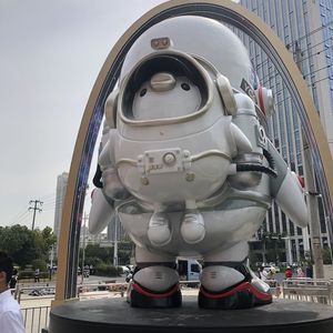 Escultura de Plástico Reforzado con Fibra de Vidrio, Forma de Animal, Resina Hecha a Mano, Diseño Artístico Contemporáneo para Montaje en Suelo Exterior - Product Image 5