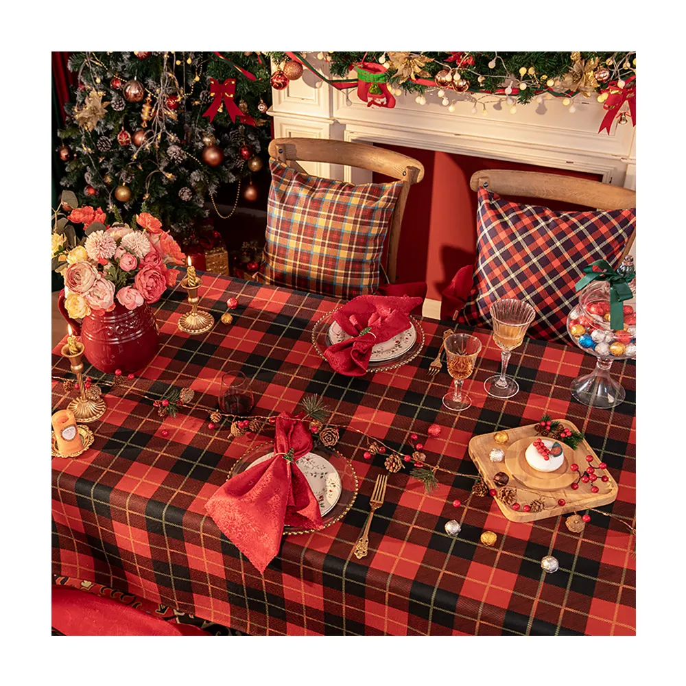 Tovaglia da pranzo stampata personalizzata a quadri rossi con decorazione natalizia all'ingrosso