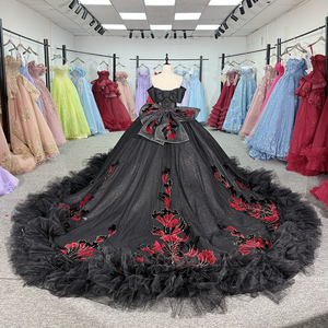 Robe de bal Jancember 6940 noire et rouge, épaules dénudées, robe de Quinceañera, broderie florale, volants en tulle - Product Image 4
