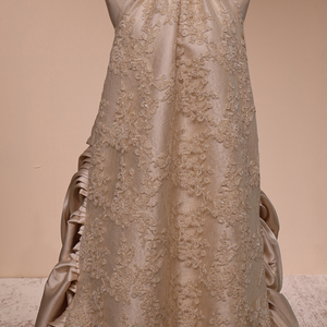 Robe de mariée 2025 en satin blanc ivoire de la collection Court Pope, brodée à la main, dos nu, bretelles, dentelle royale tridimensionnelle, pour mère de la mariée - Product Image 6