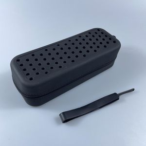 Pochette de rangement oblongue en silicone perforé de qualité alimentaire avec fermeture éclair, étui respirant pour équipement de piscine et de plage - Product Image 4