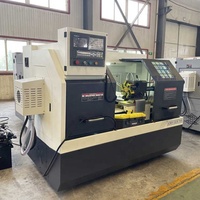 Chine à faible coût petit tour à métaux CNC prix de la machine de tournage CK6132