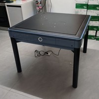 Moderne Luxus-Mahjong-Maschine aus Metall und Kunststoff, geräuscharm, vollautomatisch, Modell 2026, mit elektrischer Direktladefunktion für 3/4 Spieler